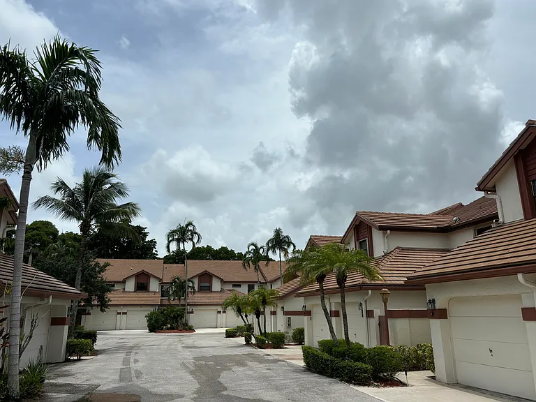 12692 Shoreline Dr #3B — Photo 33