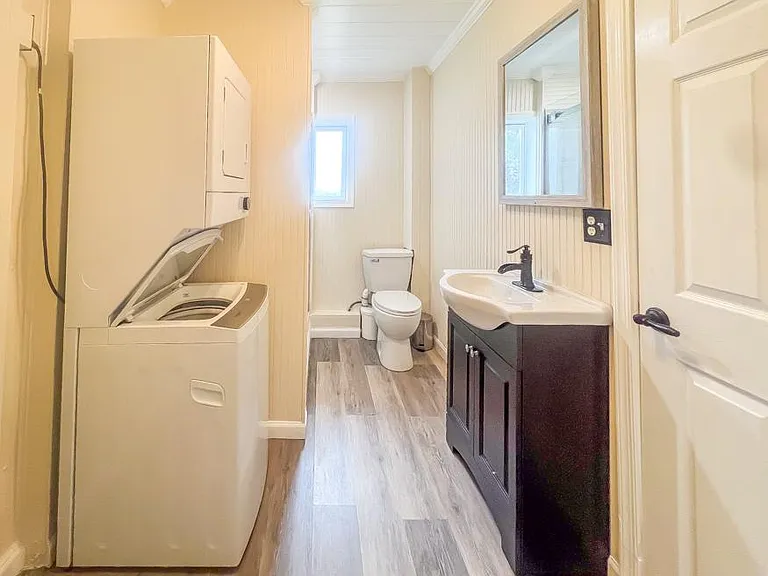 511 Riverview Ct — Photo 46