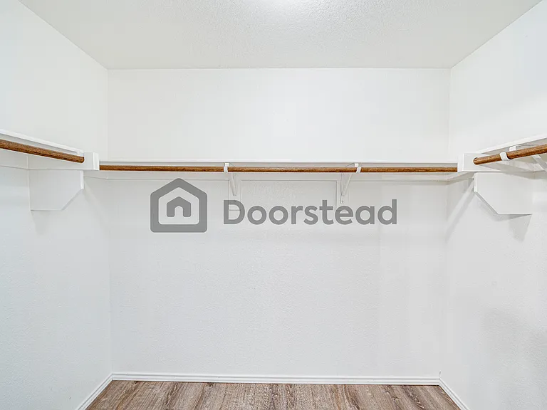 3008 Lakewood Ln — Photo 20