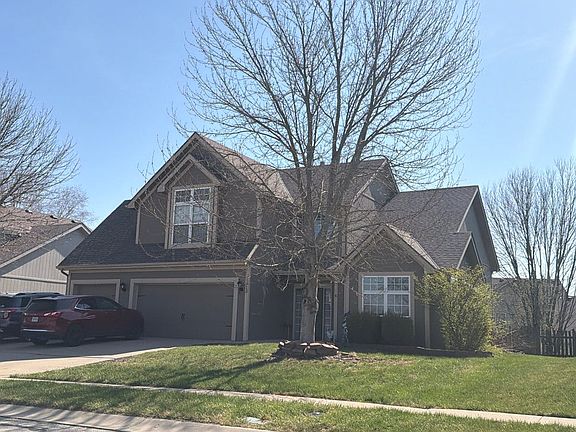 2nd image of 1810 White Tail Ln