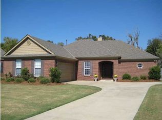 3313 Crestwood Ln, Montgomery, AL 36116