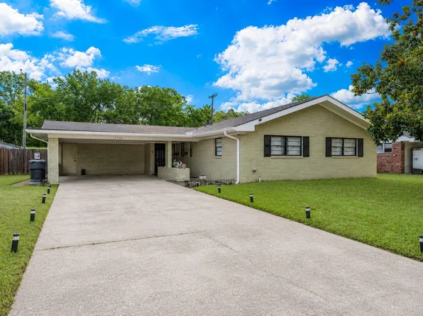 1751 Bayou Dr, Shreveport, LA 71105