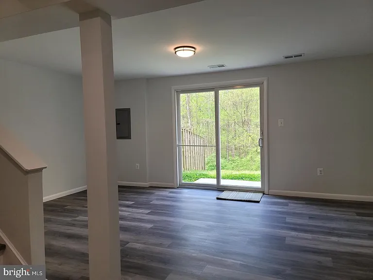 6220 Hillside Rd — Photo 18