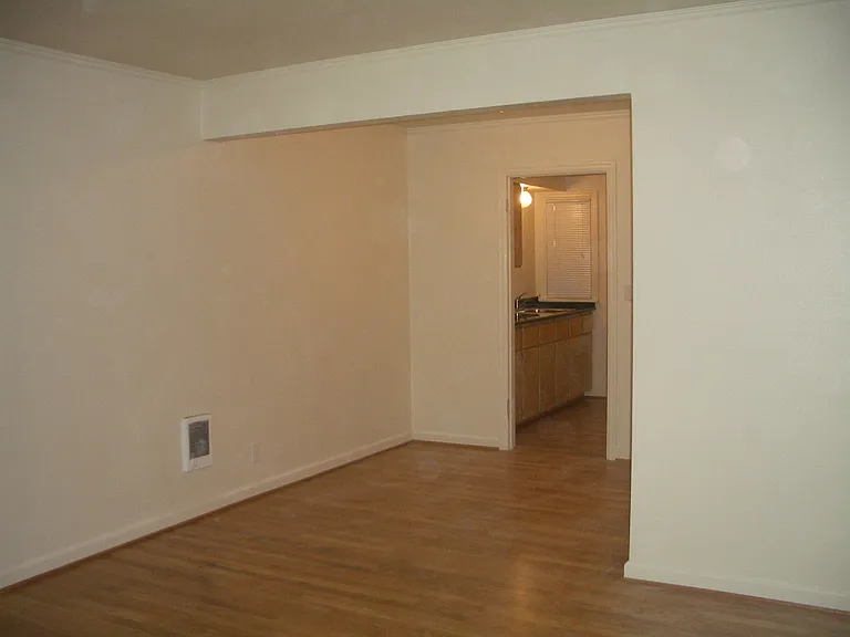 6617 N Greeley Ave #3 — Photo 17