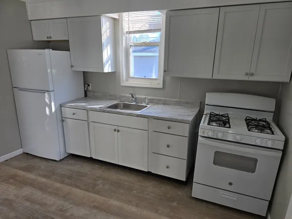 1521 & 1521 1/2 E Kirby Ave (AARC Management, LLC), 1521 E Kirby Ave #1521, Muncie, IN 47302