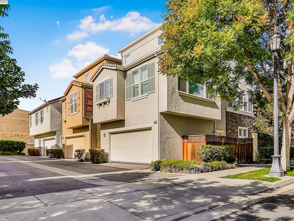 1st image of 6082 Hillbrook Pl