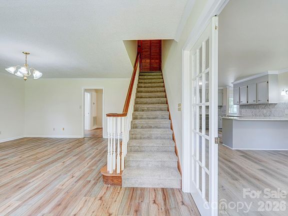 4th image of 1707 David Dr