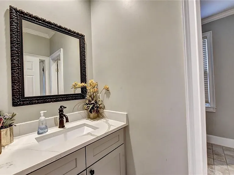 645 Falls Bay Ct — Photo 37