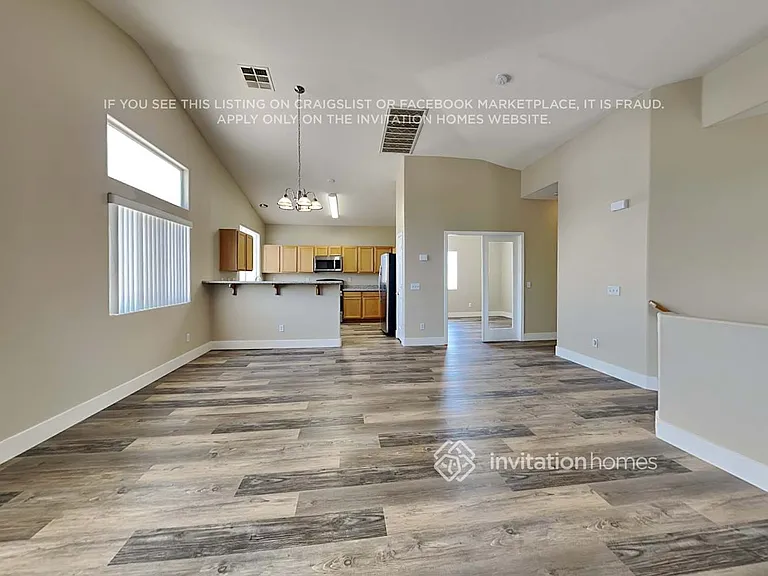 7617 Burning Falls Dr — Photo 5