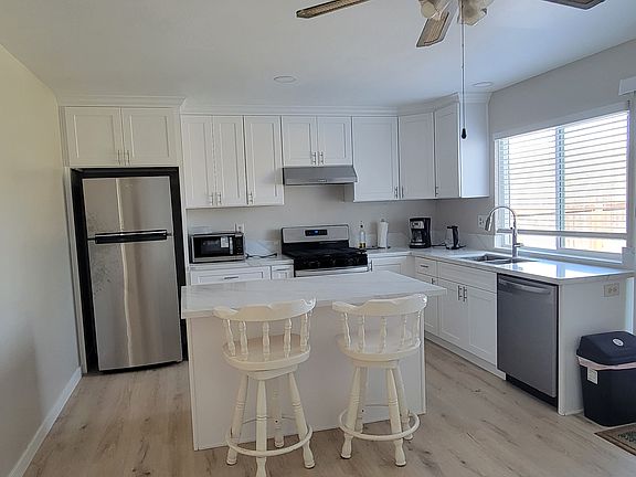 3rd image of 11159 Pegasus Ave