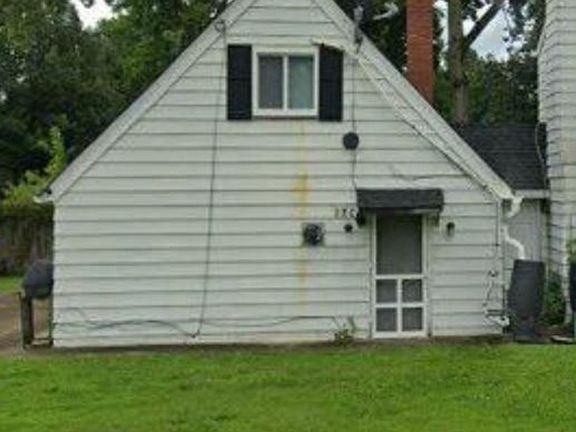 2nd image of 27 Curtis Tignor Rd APT C