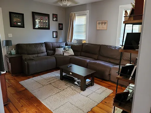 3 Buxton Ct #1 Photo 1