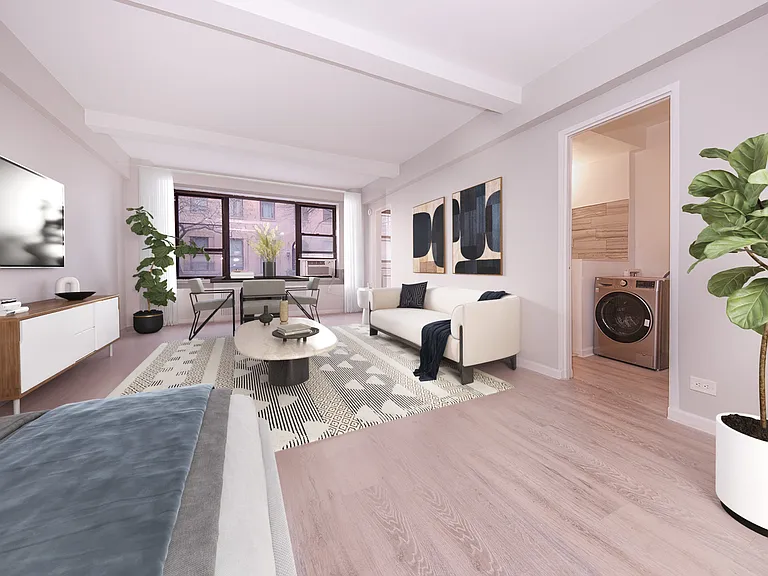 30 E 37th St #2D — Photo 1