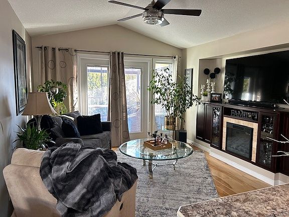 4th image of 415 Commonwealth Rd #363