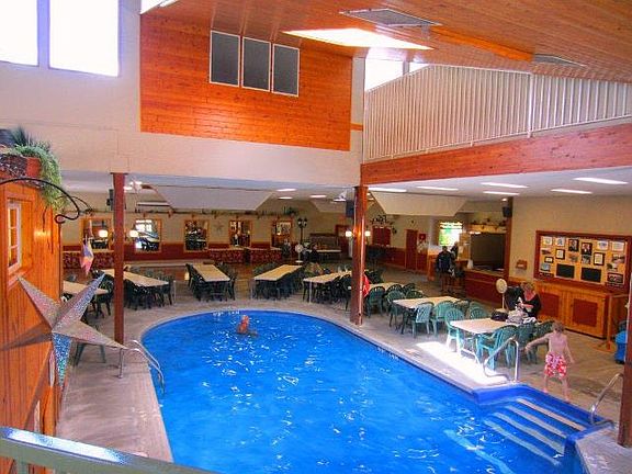 4th image of 415 Commonwealth Rd #503