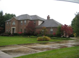 51154 Stratford Ct, Elkhart, IN 46514
