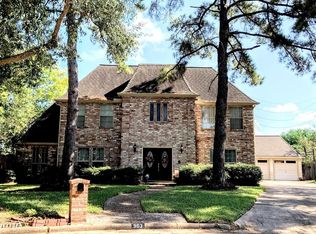 903 Montview Dr, Katy, TX 77450
