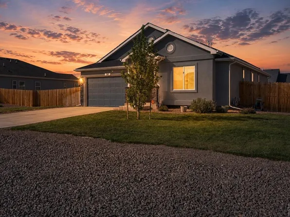 767 E Maybell Dr, Pueblo West, CO 81007