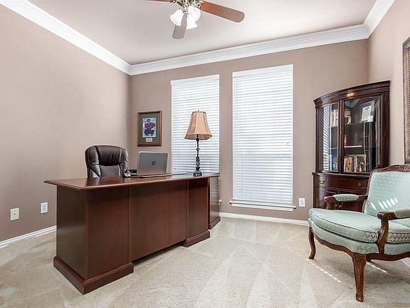 5th image of 3600 Asbury Ln