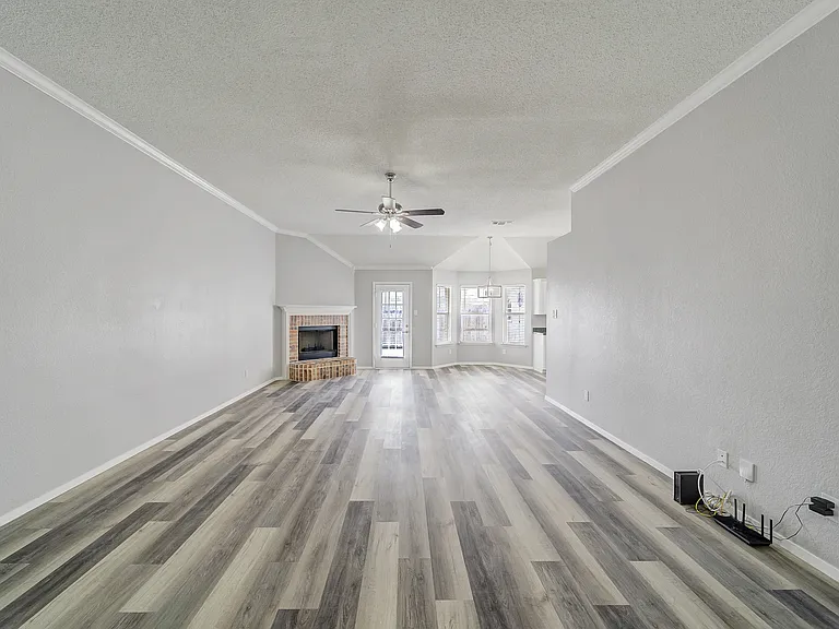 3300 Tommy Hays Dr — Photo 25