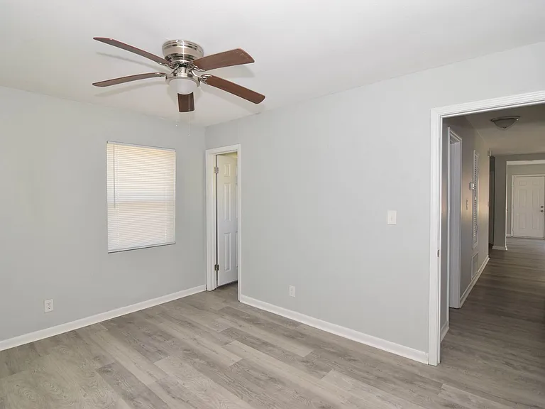 3613 Alene Cir — Photo 27