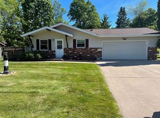 1006 W Marshall St, Rice Lake, WI 54868