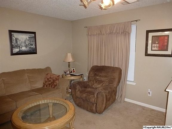 5th image of 3177 Charity Ln
