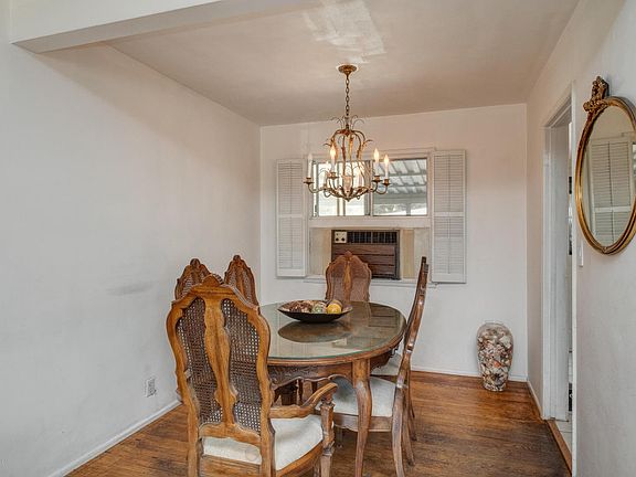 5th image of 1521 Glen Ave