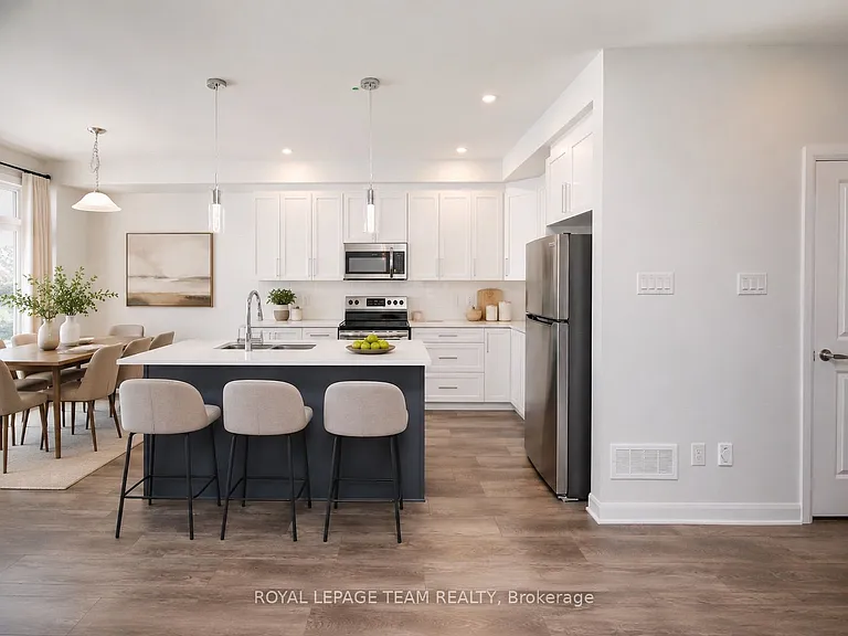 645 Hamsa St — Photo 10