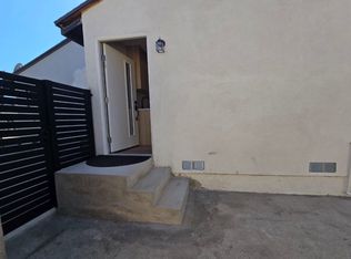 19544 Hamlin St #2, Reseda, CA 91335