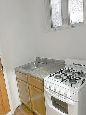 Rented by AJ Clarke | media 28