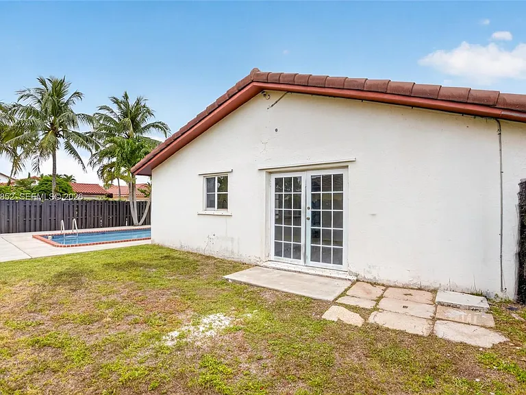 14750 SW 111th St — Photo 34