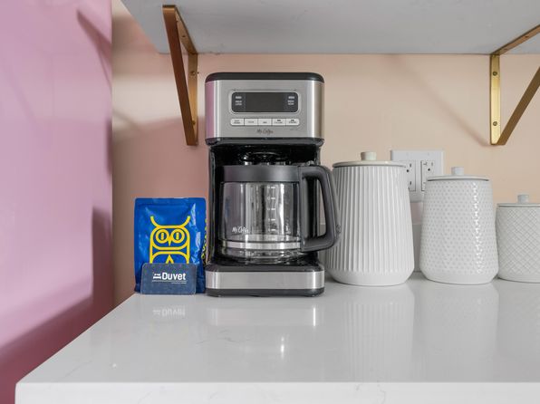 charleston-south-carolina-2057762737 picture