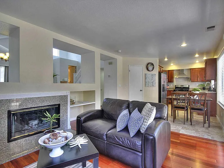 43120 Brighton Cmn — Photo 10
