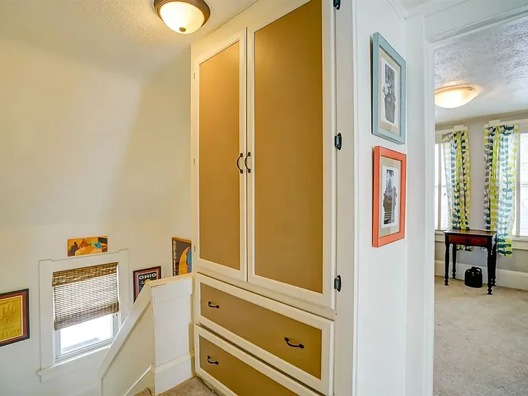 2514 E Johnson St — Photo 14