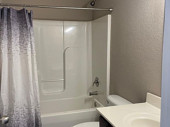 2nd image of 3107 Wentworth Ave