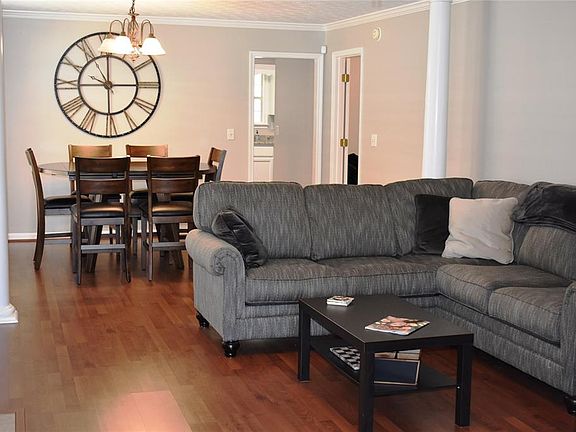 5th image of 1137 Stafford Dr