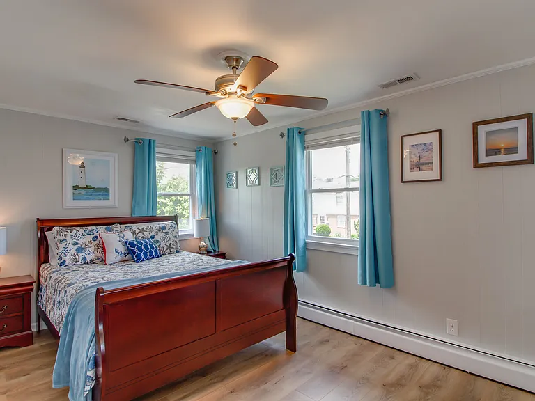 1273 Little Bay Ave — Photo 11
