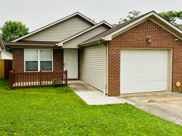 105 Clover Valley Dr, Lexington, KY 40511