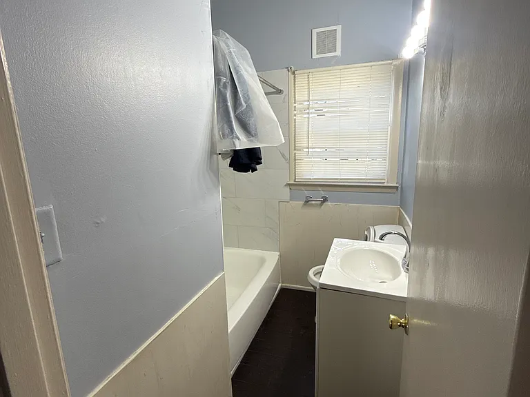 1009 Hampton St NW #1 — Photo 12
