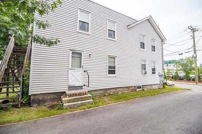 23 Bowers St #1 — Photo 18