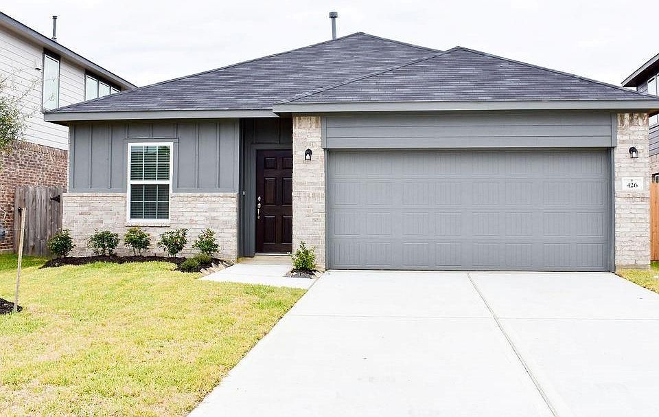 1st image of 426 Barren Oak Ln