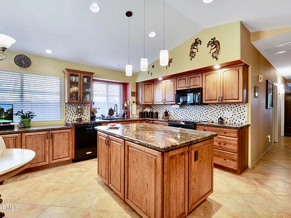3rd image of 9566 W Potter Drive