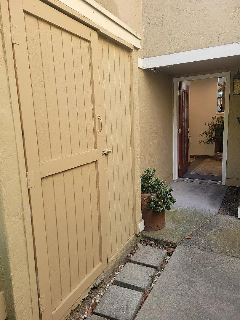 3 bed, 2.5 bath, 1742 sqft, $4,500 — Photo 3