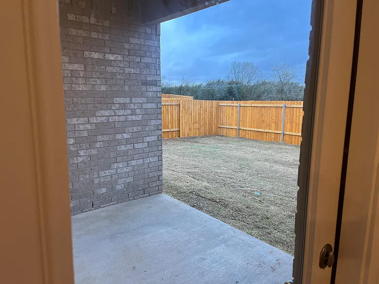 306 Turquoise Ln — Photo 9