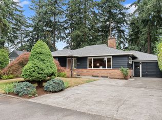 10042 NE Shaver St, Portland, OR