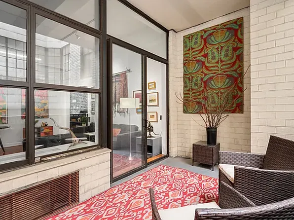 244 Madison Avenue image 4 of 10