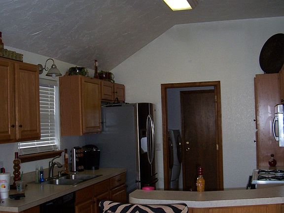 2nd image of 2713 SE 90th St
