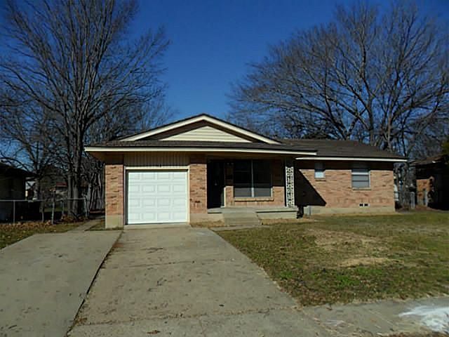 1st image of 113 W Celeste Dr