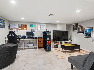 (Undisclosed Address), Fairview, NJ 07022
